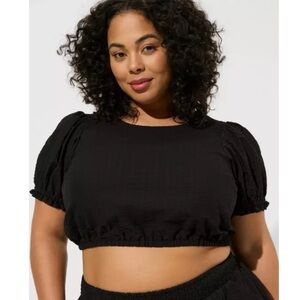Torrid Midi Seersucker Smocked Black Crop Top 3X NWT